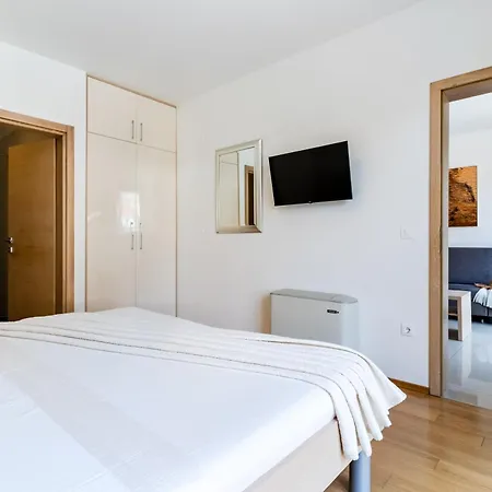 Kogo شقة هفار