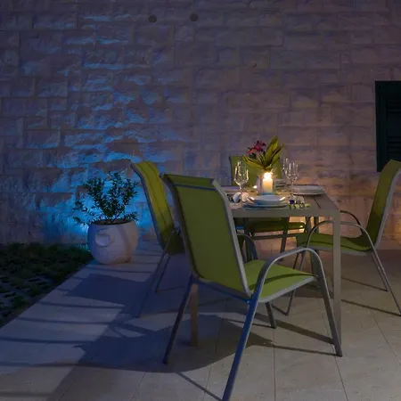 Apartment Kogo Hvar Town