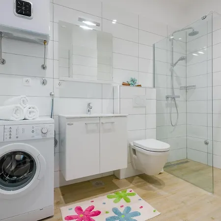 Kogo Apartment