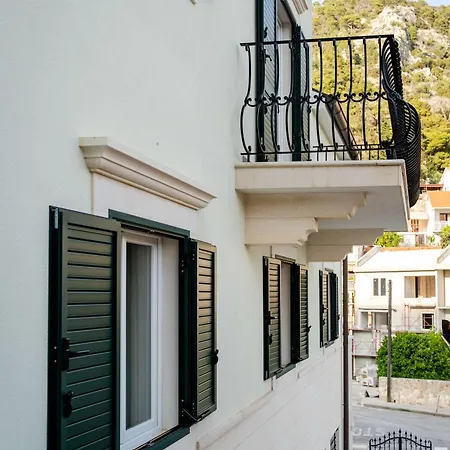 Kogo Hvar Town