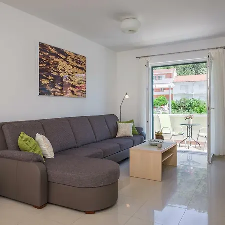 Apartment Kogo