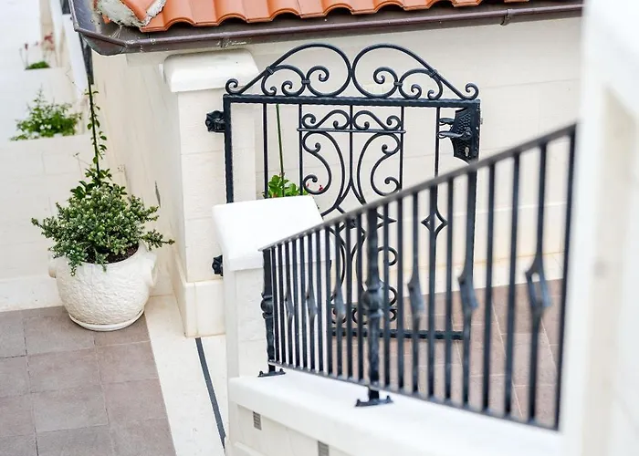 Kogo Apartment Hvar Town